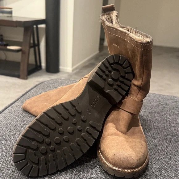 Brown Ecco Waterproof Boots - Picture 2 of 2